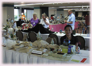 WashingtonDecoratedEggShow2005